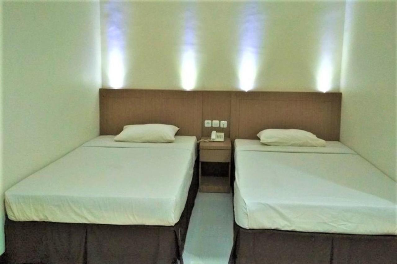 Hotel Segiri Samarinda Exterior foto